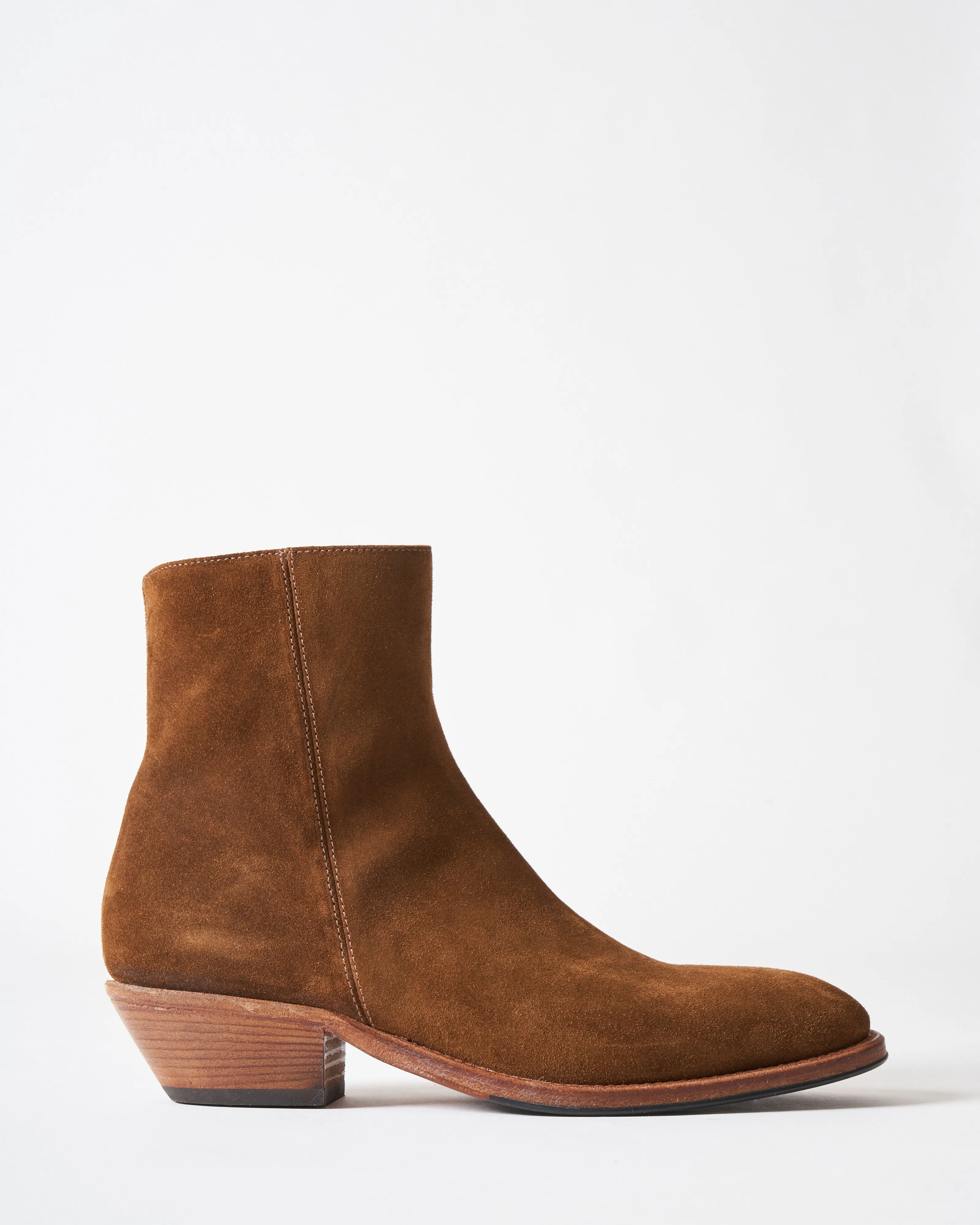 amina boot
