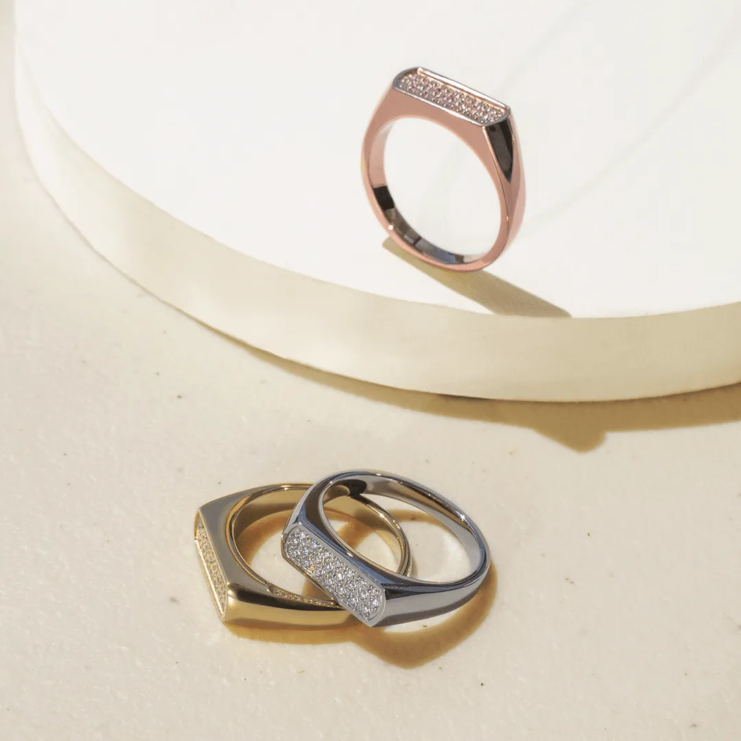 Bague signet chic en acier