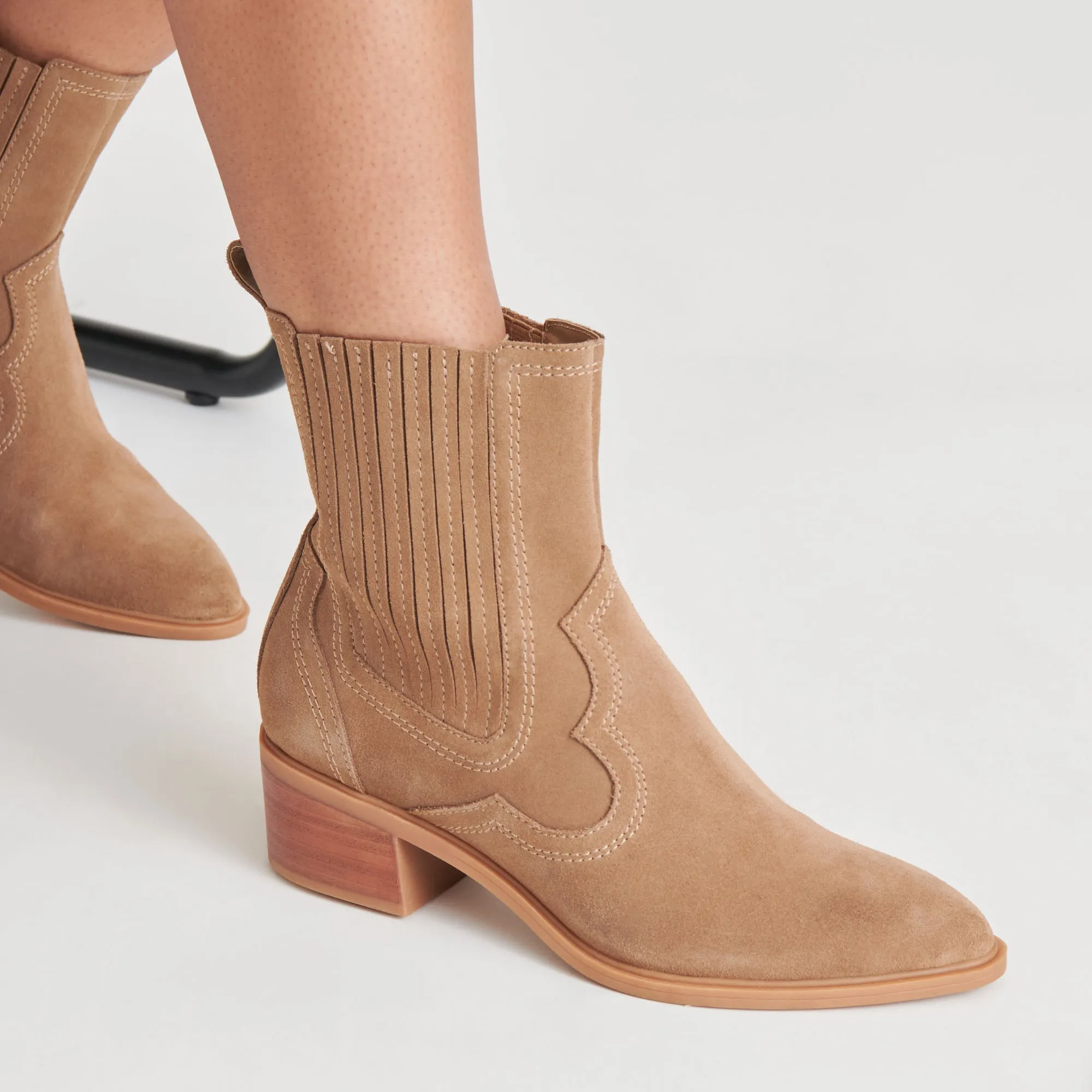 BRYLEE H2O BOOTIES MUSHROOM SUEDE
