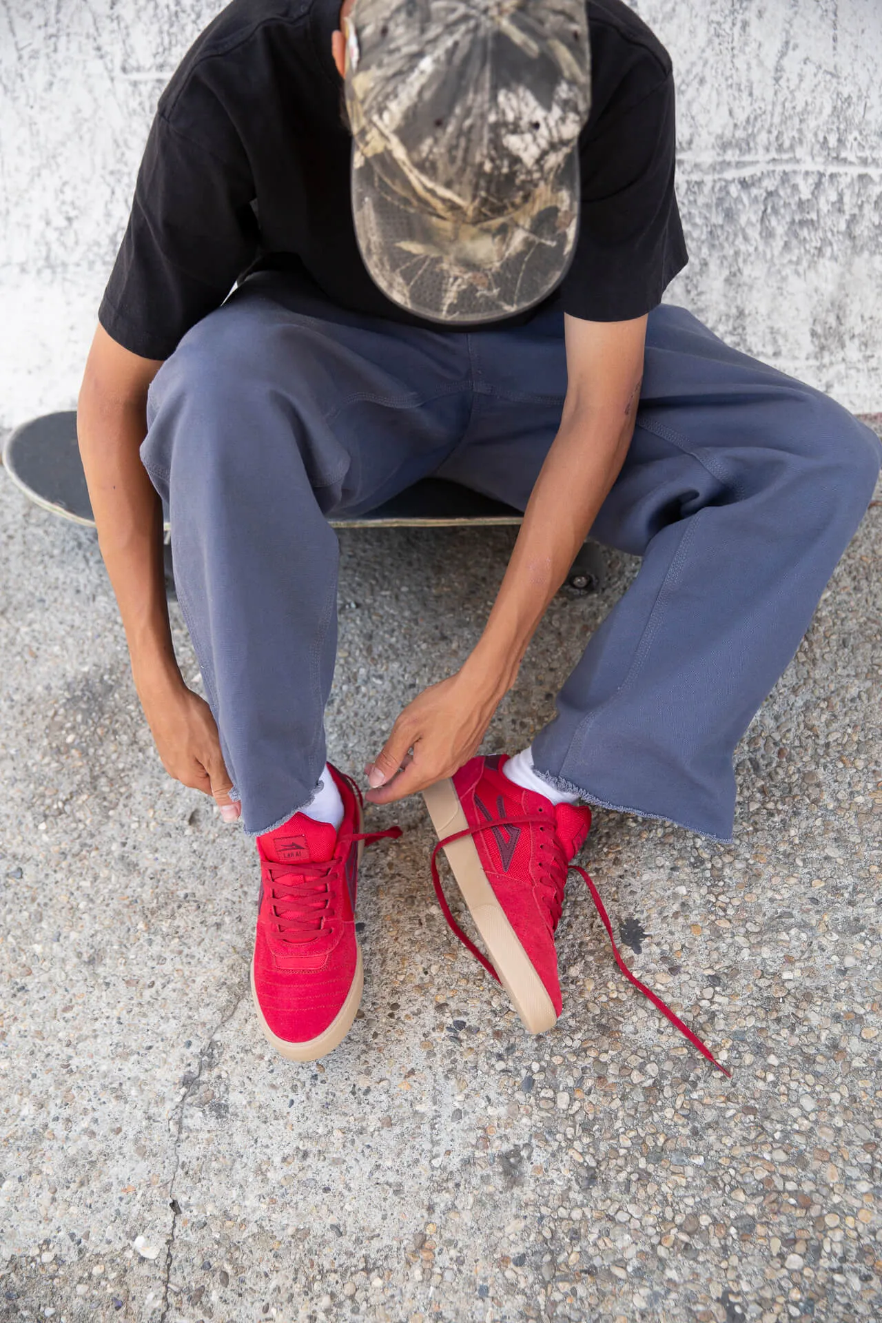 Cambridge - Red/Burgundy Suede