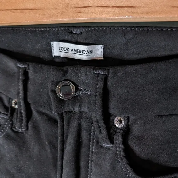 Good American Good Legs crop black faux suede jeans