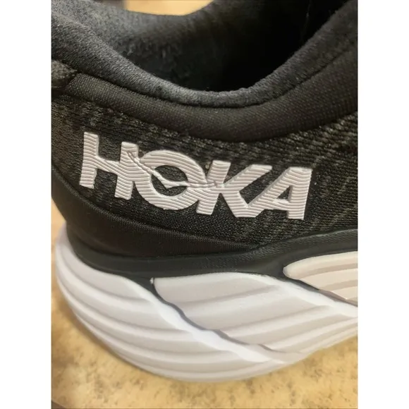 Hoka One One Gaviota 4 Men Size 9.5D  Black Running Shoes 1123198 BWHT