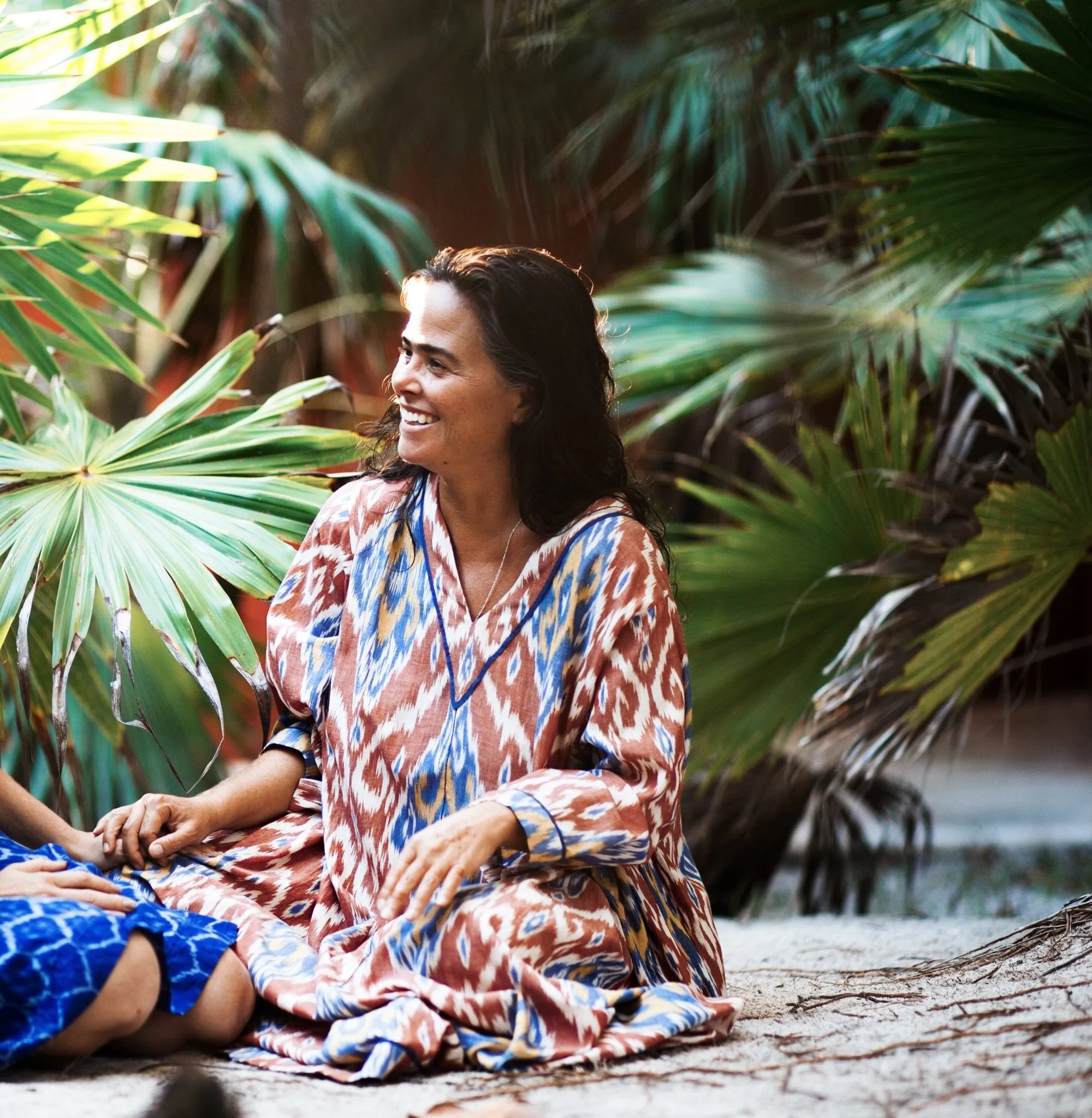 Laila Ikat Kaftan - Rust/Blue