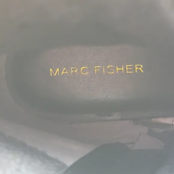 Marc Fisher Black Suede Ankle Booties. SIZE 8M. S1009