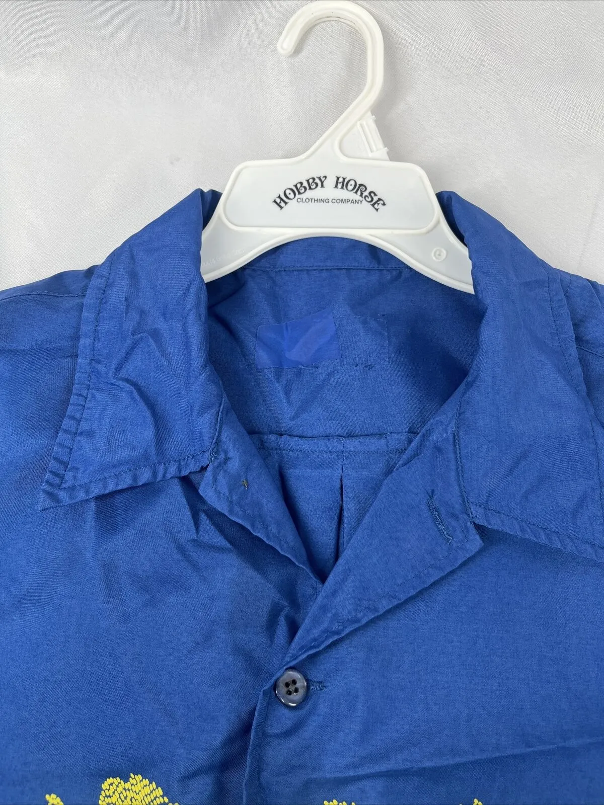 Men’s Large Hawaiian Floral Blue Yellow Button Down lightweight  Shirt￼