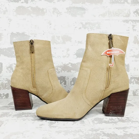 NEW Blondo Women's Sadie Waterproof Tan Suede Ankle Booties I624