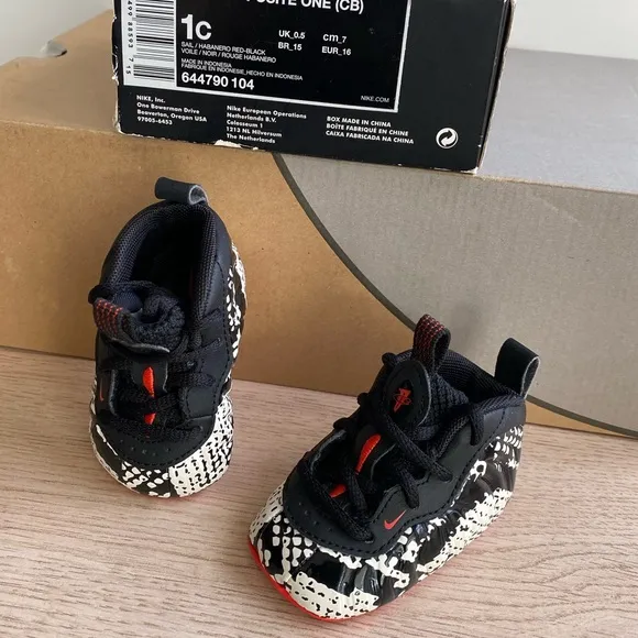Nike Lil Posite 1 Snakeskin Red/Black Baby Sneakers- SZ 1