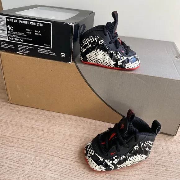 Nike Lil Posite 1 Snakeskin Red/Black Baby Sneakers- SZ 1