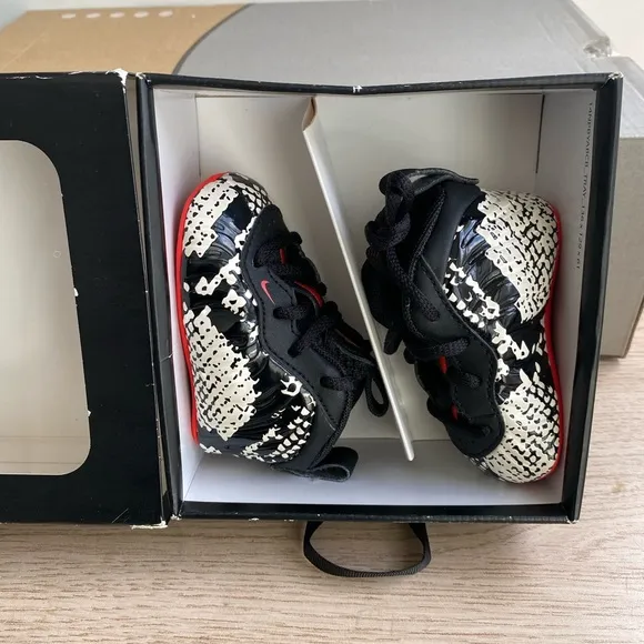 Nike Lil Posite 1 Snakeskin Red/Black Baby Sneakers- SZ 1