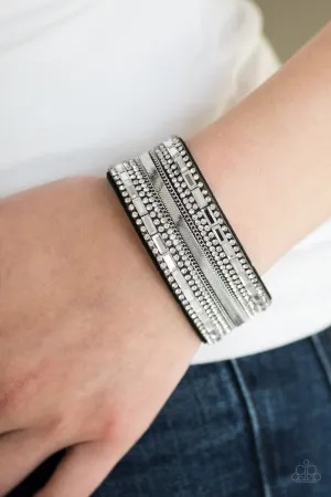 Paparazzi Teasingly Tomboy Bracelet Black