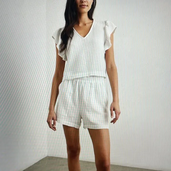 Rails Leighton Short Size XL White Relaxed Fit Smocked Elastic Waist EUC