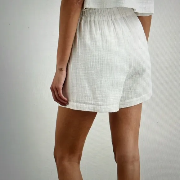 Rails Leighton Short Size XL White Relaxed Fit Smocked Elastic Waist EUC