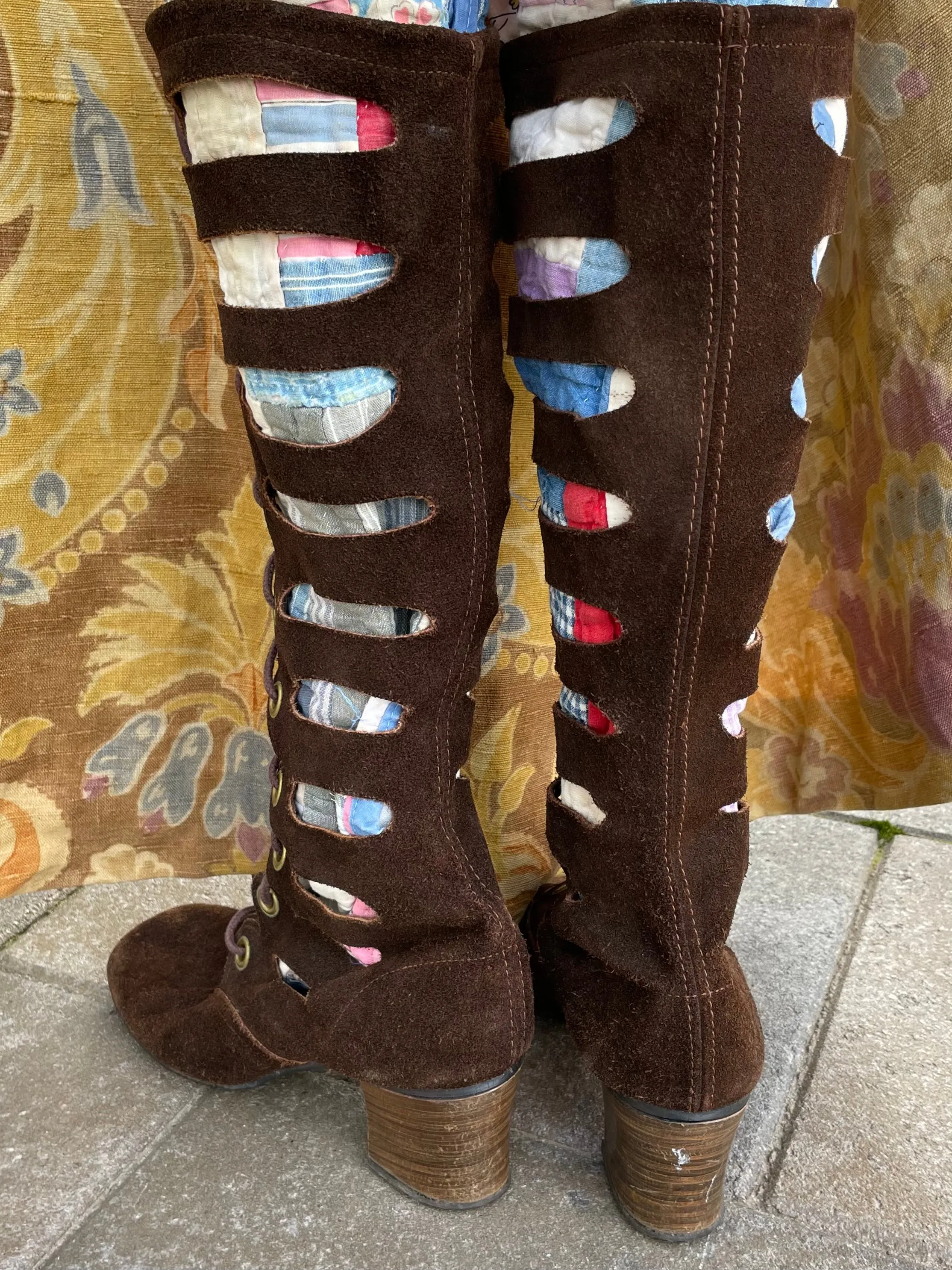 Rare 1960s Suede Cage Gladiator Gogo Boots