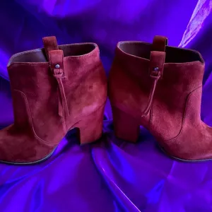 Sam Edelman Paprika Suede Booties