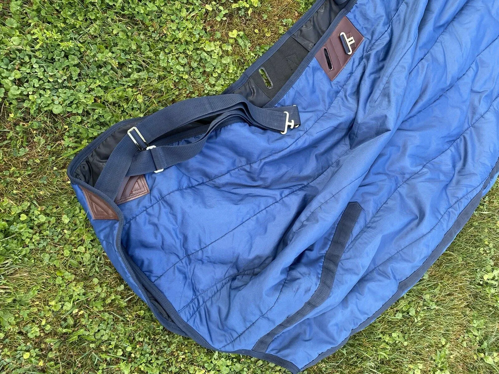Schneider Adjusta-Fit Dura-Nylon Leg Strap Stable Blanket Lightweight Navy 80”