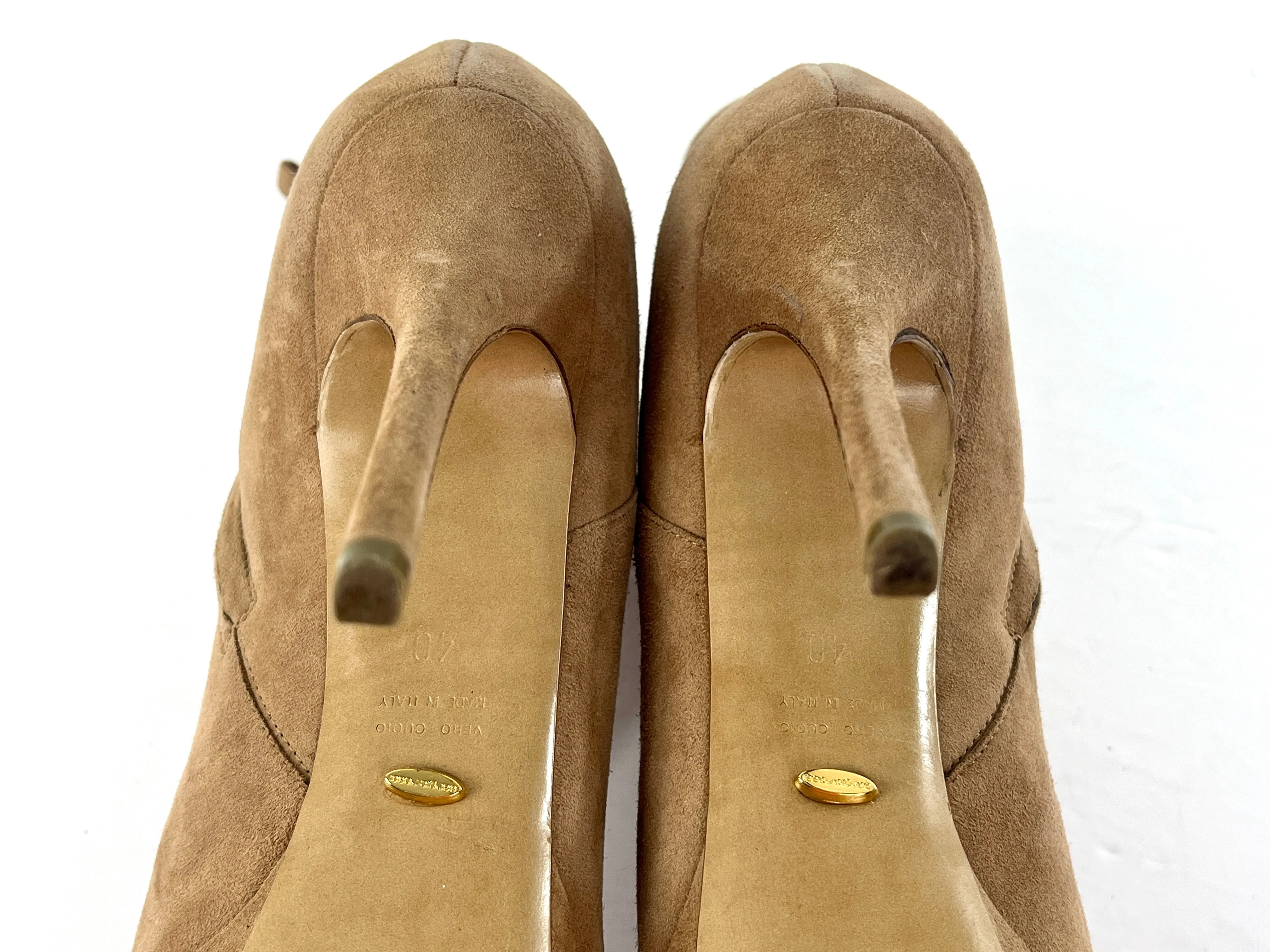 Sergio Rossi Suede Platform Ankle Boots with Stiletto Heels in Beige Size 39.5/9