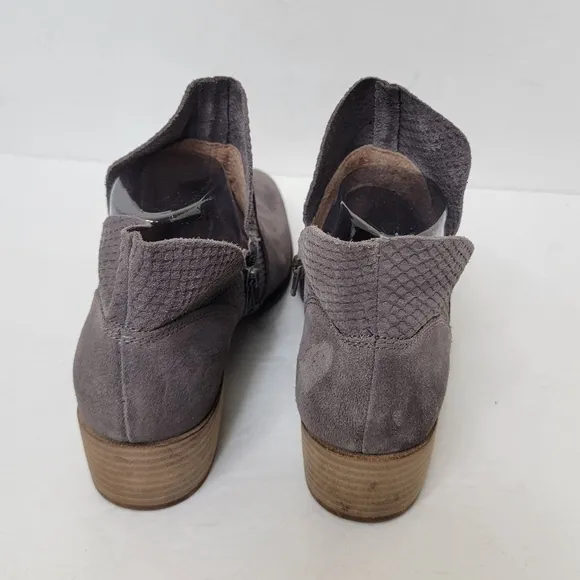 Seychelles Score Booties Size 8.5 Charcoal Gray Suede Ankle Boots