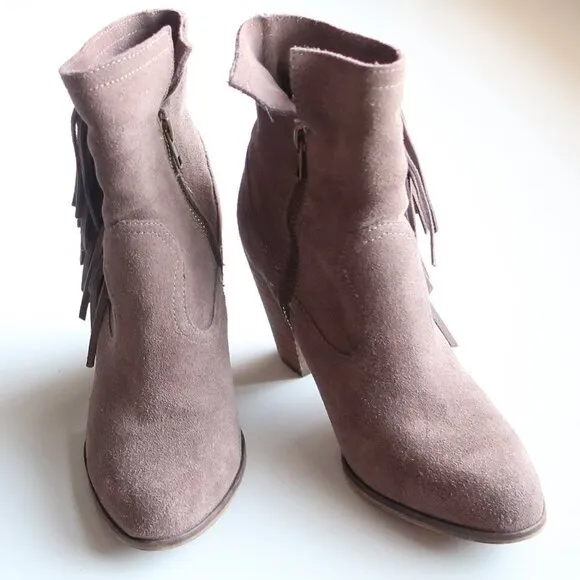 Steve Madden Pallas Taupe Suede Leather Fringe Block Heel Ankle Boots Booties