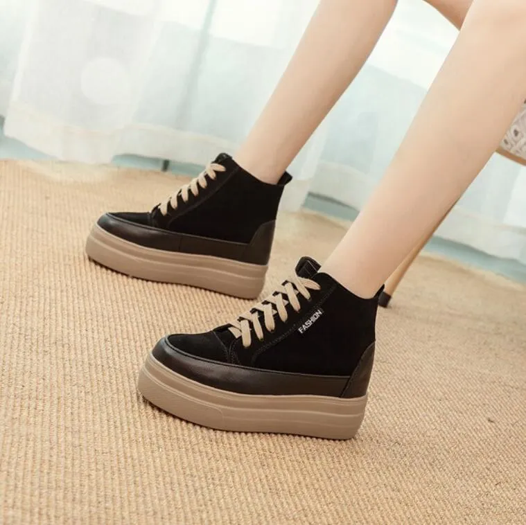 Thicksole Inner Heel Suede Short Boots GS318