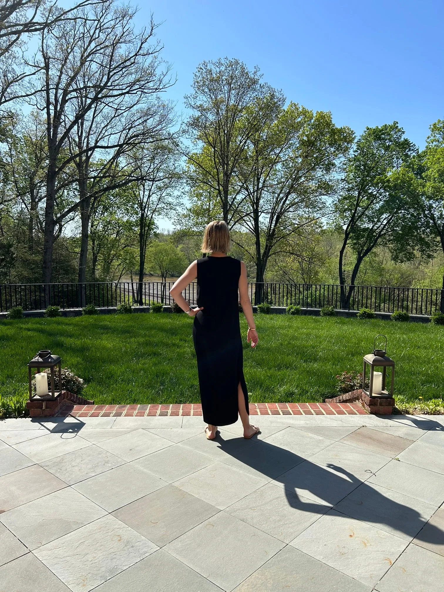 Twiggy Dress in Easy Breezy Black