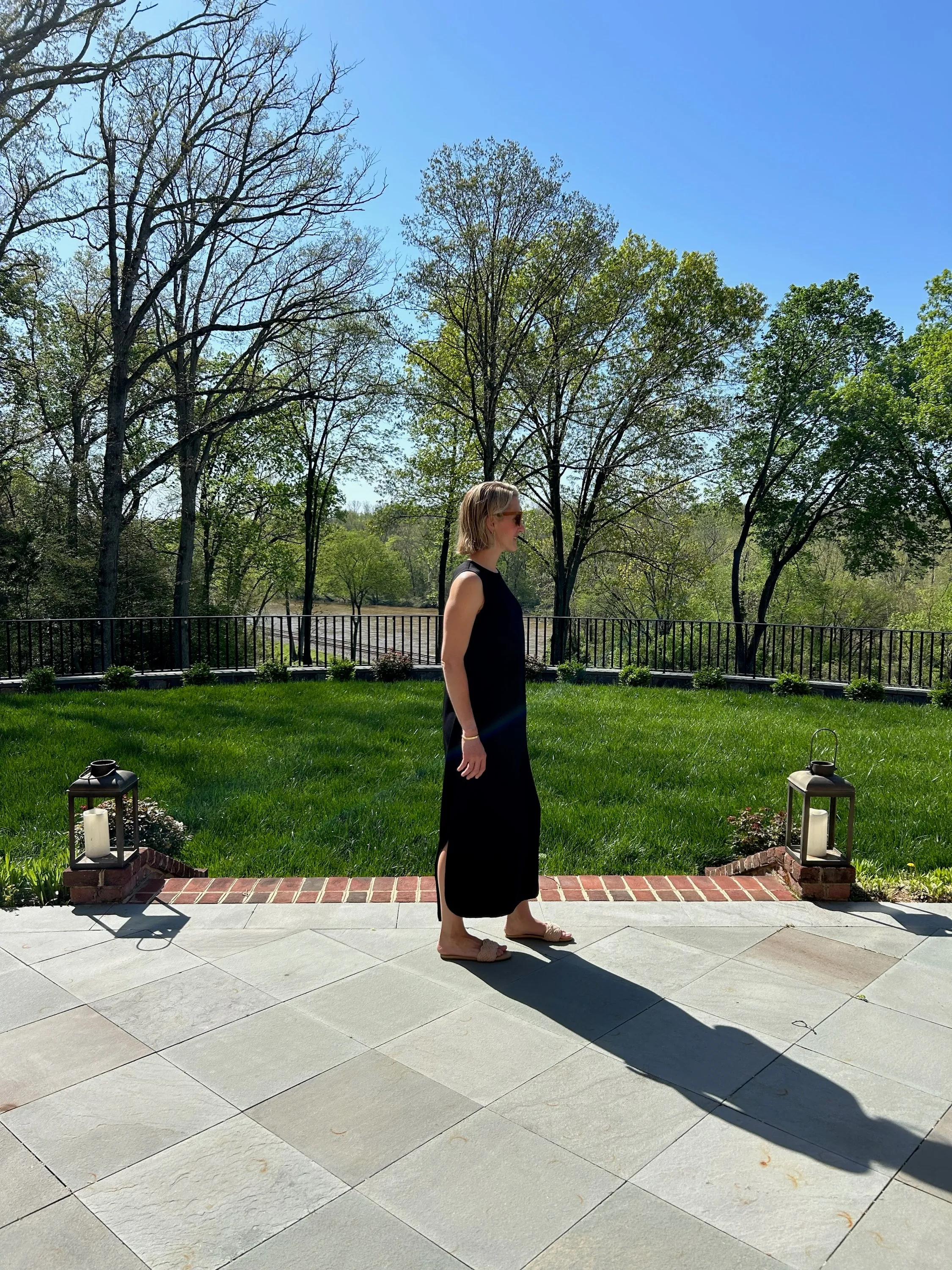 Twiggy Dress in Easy Breezy Black