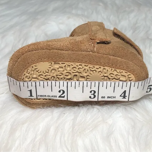 Ugg Baby Jesse II Infant Boots,Size-0/1(3-24mths),Unisex,Color-Chestnut