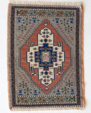Vintage Mini Turkish Rug 22"x32"