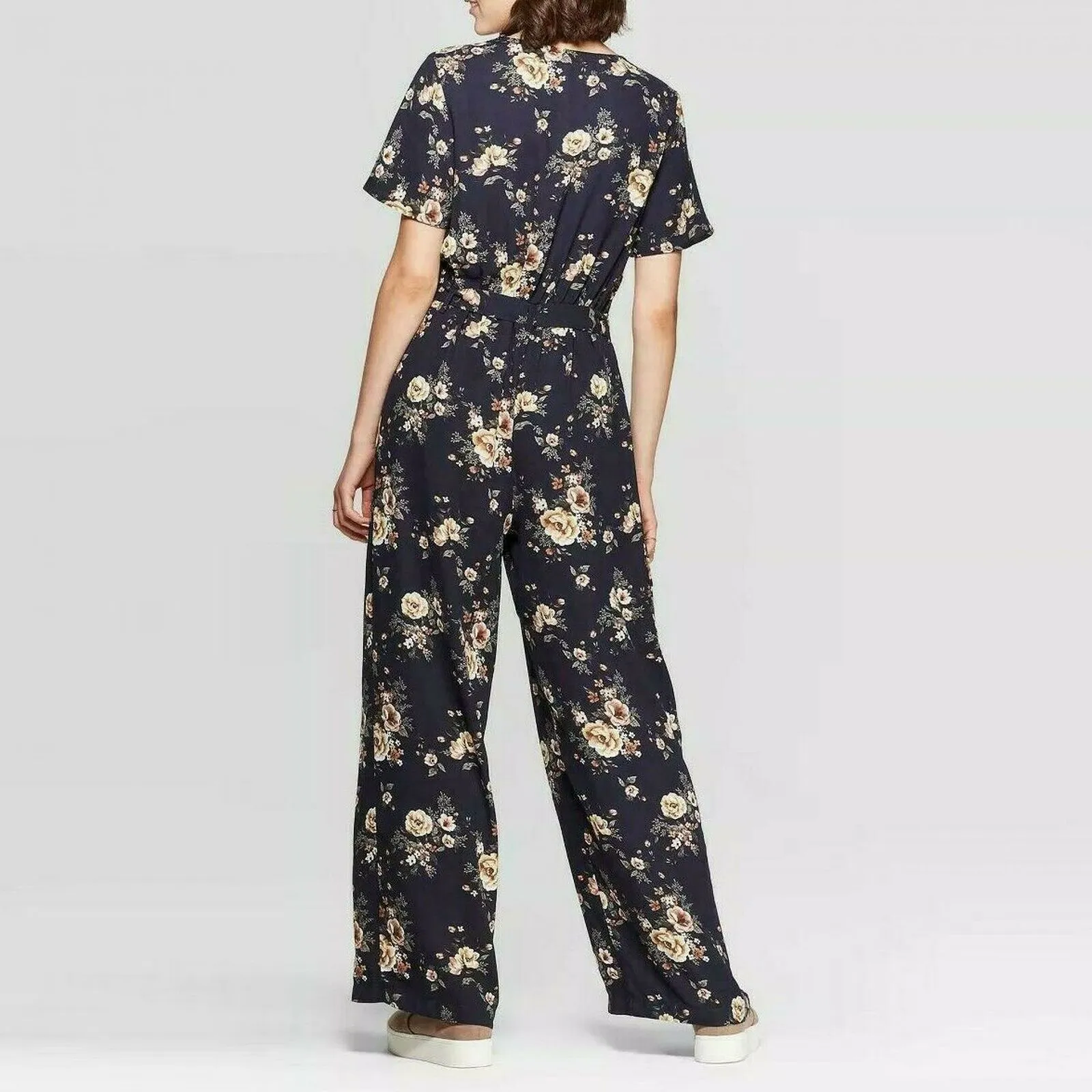 Xhilaration Floral Print Short Sleeve V-Neck Button-Front Belted Jumpsuit